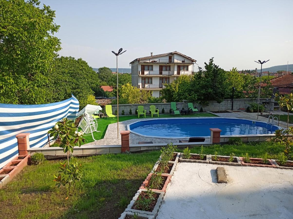Guest House 51 Kranevo Bagian luar foto