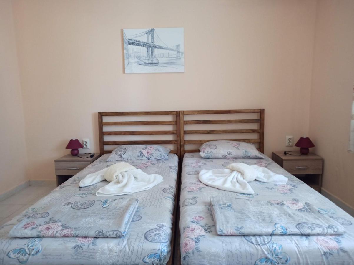 Guest House 51 Kranevo Bagian luar foto