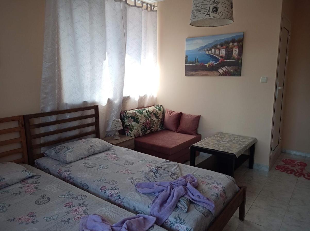 Guest House 51 Kranevo Bagian luar foto